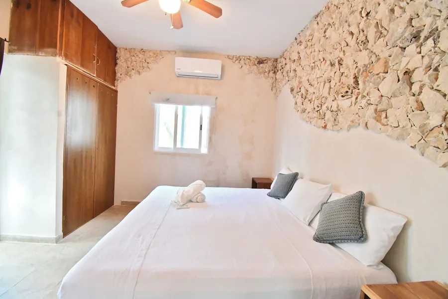 Casa Maria Bonita Hotel & Restaurant El Cuyo by Spot Rentals hotel detail image 2