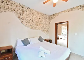 Casa Maria Bonita Hotel & Restaurant El Cuyo by Spot Rentals hotel thumbnail 4