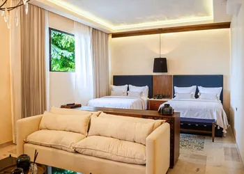 Adoro Hotel Boutique hotel thumbnail 7