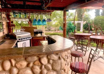 The Casita hotel thumbnail 3