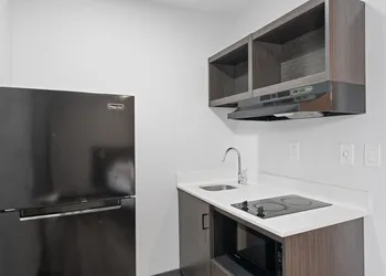 Southern Suites Pensacola Mobile hotel thumbnail 7