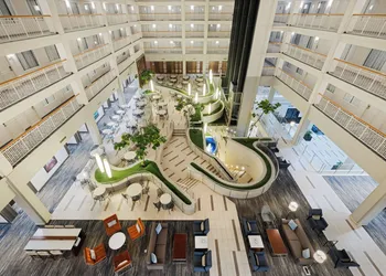 Embassy Suites by Hilton Chicago Downtown River North hotel thumbnail 4