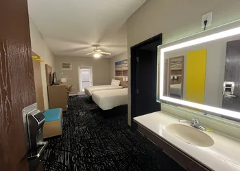 Days Inn by Wyndham Bad Axe hotel thumbnail 6