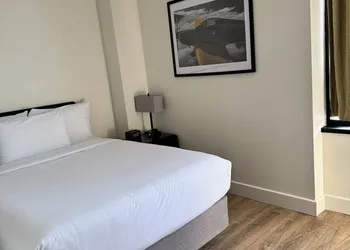Dev Hotel and Conference Centre hotel thumbnail 7