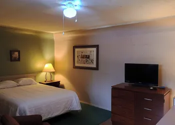 Sands Motel hotel thumbnail 4