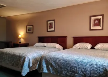 Sands Motel hotel thumbnail 5
