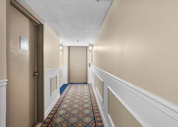 Le Domaine Chambre d'hôtel hotel thumbnail 2