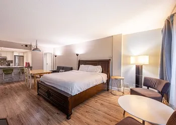 Le Domaine Chambre d'hôtel hotel thumbnail 7