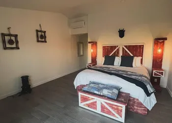 Blue Cow Guest Farm hotel thumbnail 7