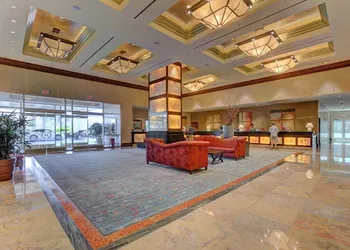 LUXE 702 MGM Signature 1 BR 2 BTH SUITE hotel thumbnail 3