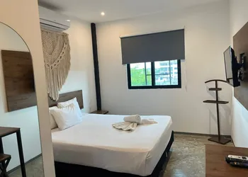 Coco Live Suites hotel thumbnail 4