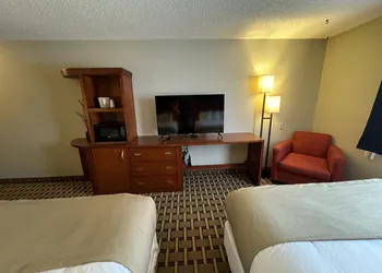 Crossroads Hotel hotel thumbnail 6