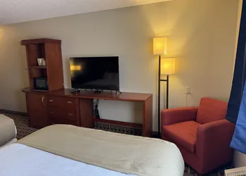 Crossroads Hotel hotel thumbnail 8