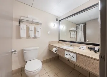 South Country Suites hotel thumbnail 8