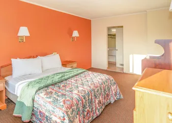 Economy Hotel Covington hotel thumbnail 3