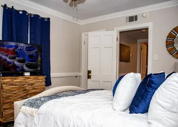 1BR Mobile Condo with Community Pool hotel thumbnail 2