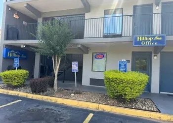 Hilltop Inn hotel thumbnail 6