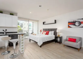 TJ Boutique Suites hotel thumbnail 7