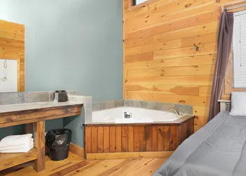 Lodge at Tellico hotel thumbnail 7
