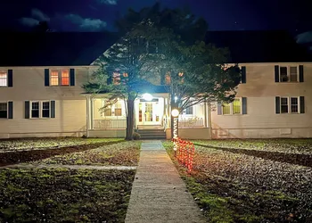 Grand Lake Hotel hotel thumbnail 6