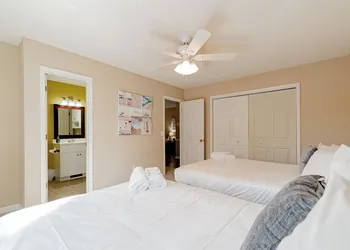 Fort Jackson Stay at the Breeze on Inn hotel thumbnail 2