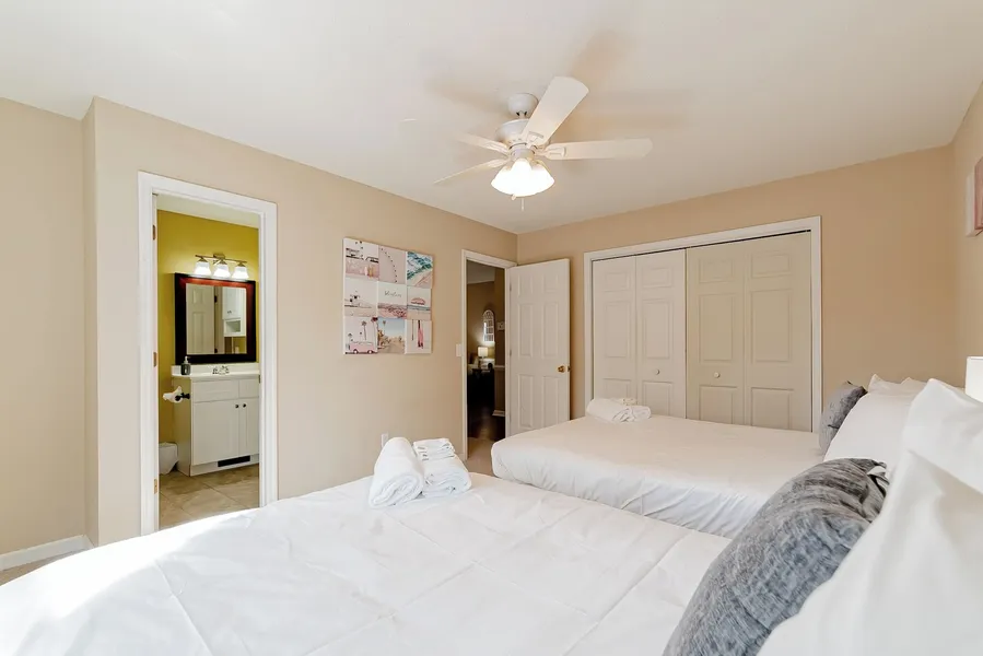 Fort Jackson Stay at the Breeze on Inn hotel detail image 2
