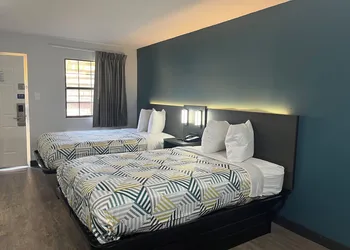 Studio 6 Extended Stay - Huntsville, AL University Drive hotel thumbnail 4