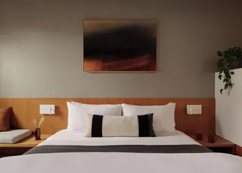 Frame Hotel - SoCo hotel thumbnail 3