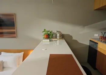 Frame Hotel - SoCo hotel thumbnail 4