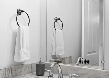 Trendy at Hoyt Two Homes hotel thumbnail 8
