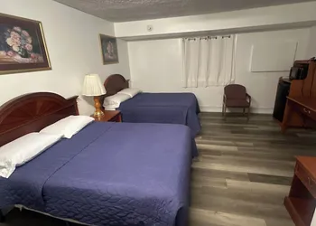 Adriatic hotel thumbnail 2