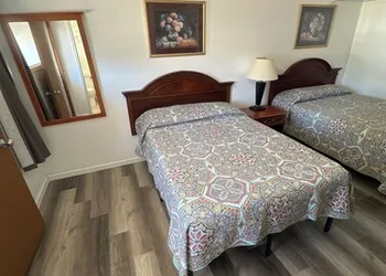 Adriatic hotel thumbnail 5