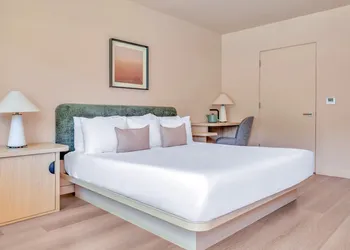 City Center Hotel by Kasa hotel thumbnail 4
