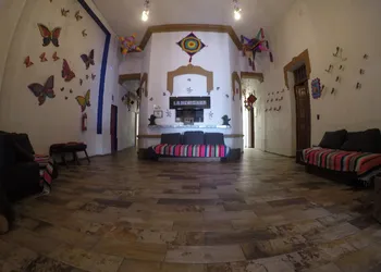 Hospedaje La Mexicana hotel thumbnail 2