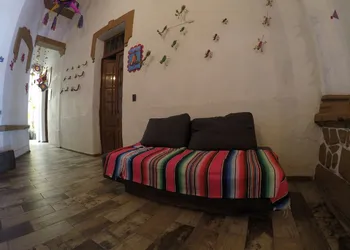 Hospedaje La Mexicana hotel thumbnail 8