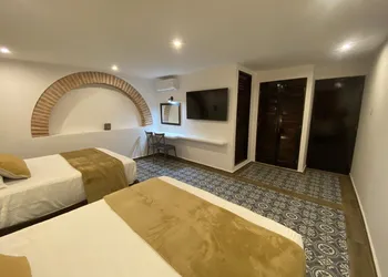 Hotel Tierra Marina Centro Histórico hotel thumbnail 5