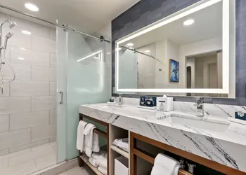 Ilani hotel thumbnail 8