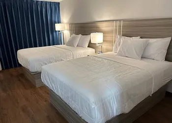 Baymont by Wyndham Milesburg hotel thumbnail 4