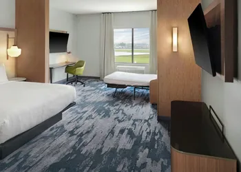 Fairfield by Marriott Inn & Suites Columbus hotel thumbnail 6