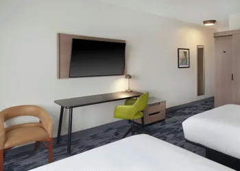 Fairfield by Marriott Inn & Suites Columbus hotel thumbnail 7