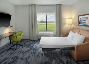 Fairfield by Marriott Inn & Suites Columbus hotel thumbnail 8
