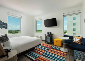 Aloft by Marriott DFW Airport North hotel thumbnail 6