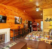 Bigfoot Lodge Room Four hotel detail image 3