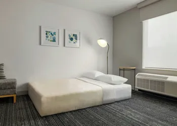 Towneplace Suites By Marriott Duluth hotel thumbnail 5