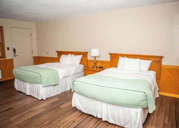 Montauk Lodge hotel thumbnail 8