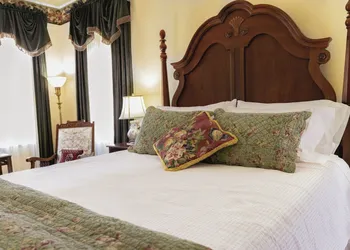 Weaverville Hotel hotel thumbnail 6