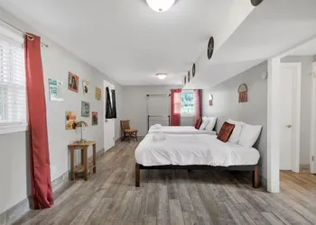 The Retro Pad hotel thumbnail 3
