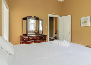 Columbus Goldfinch Mansion hotel thumbnail 7