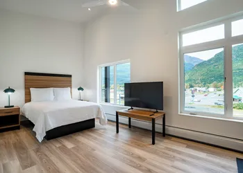 Chugach Naswik Suites hotel thumbnail 5