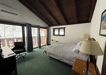 Davos Chalet hotel thumbnail 7